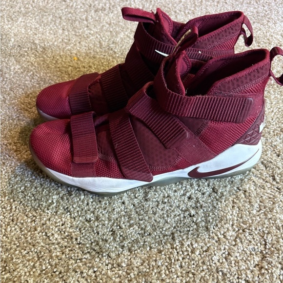 Nike LeBron Soldier 11 Sneakers - Bold Red - Picture 3 of 4